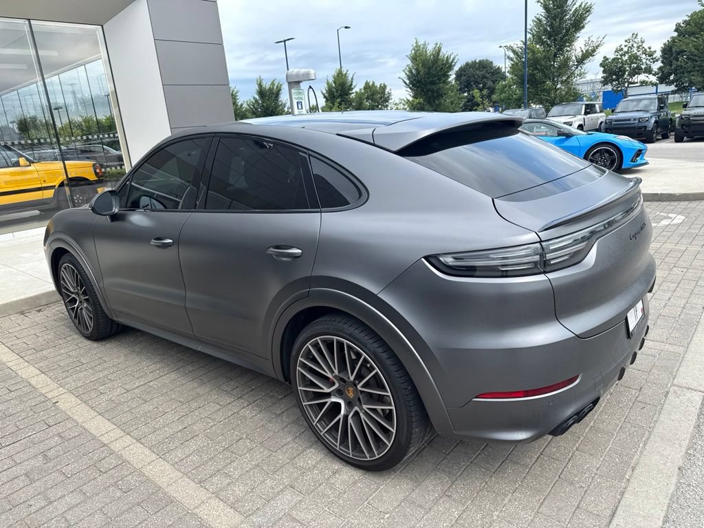 Used 2022 Porsche Cayenne GTS AWD/4WD image 7