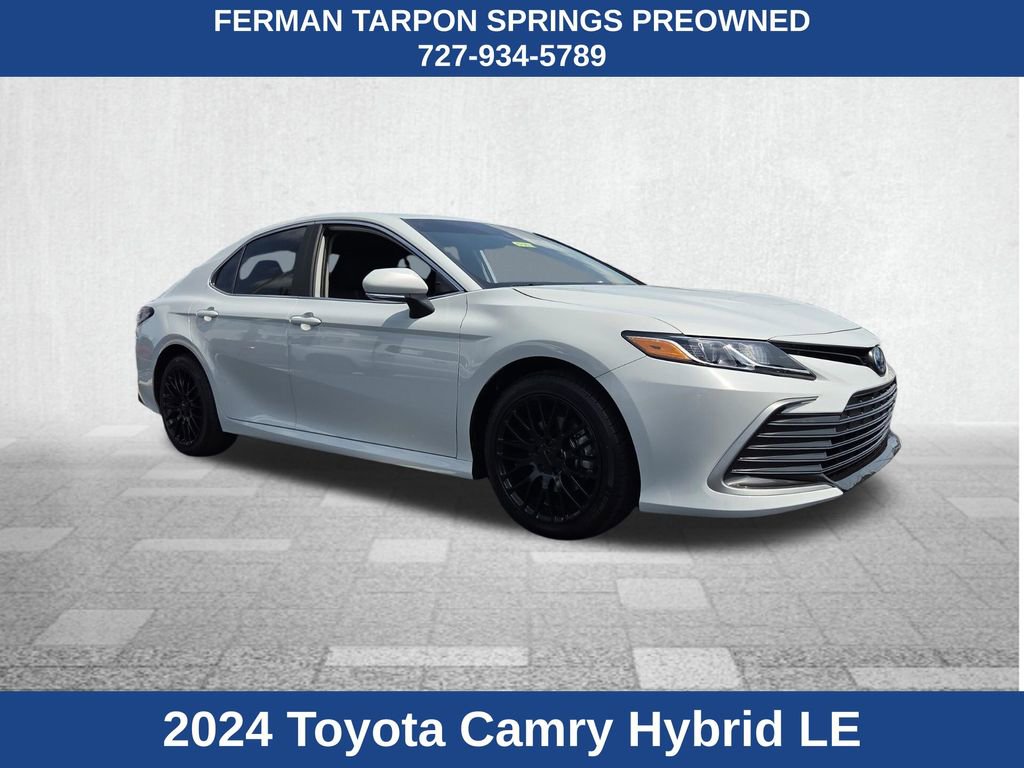 Used 2024 Toyota Camry LE image 1