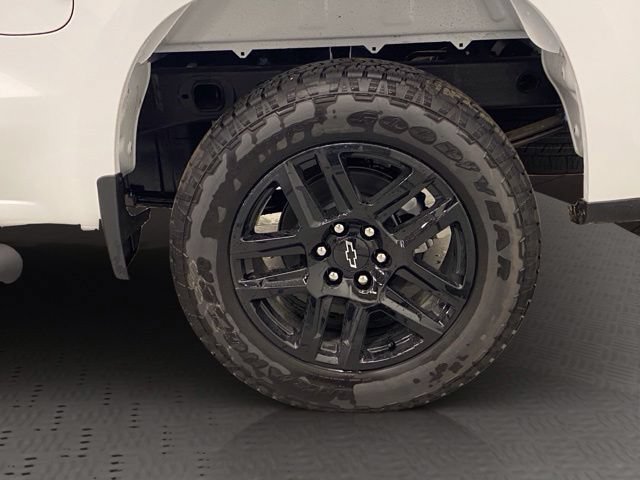 New 2026 Chevrolet Silverado 1500 Custom w/ Turbomax Blackout Package AWD/4WD image 16