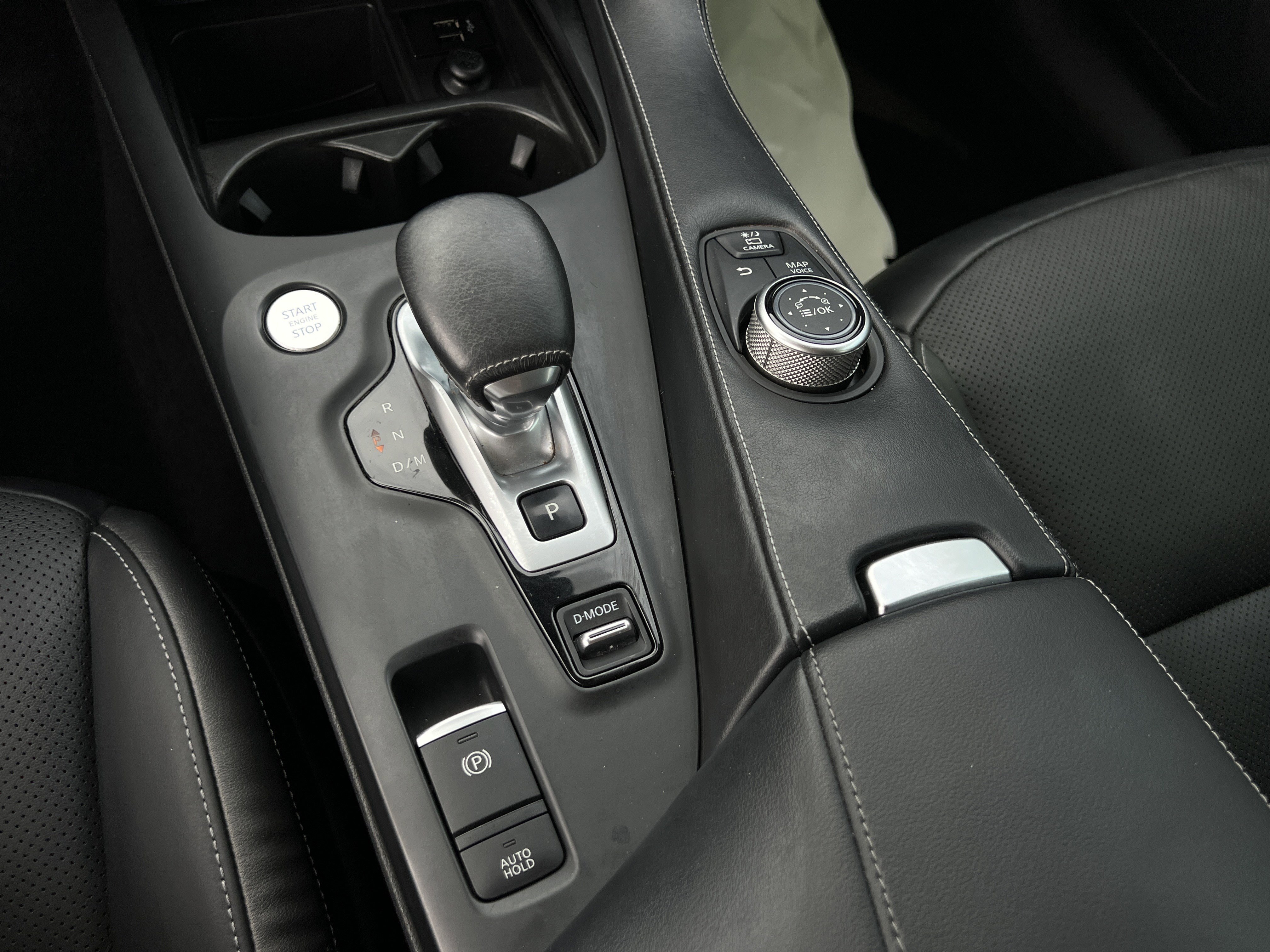 Used 2019 INFINITI QX50 Essential w/ Premium Heat Package image 22