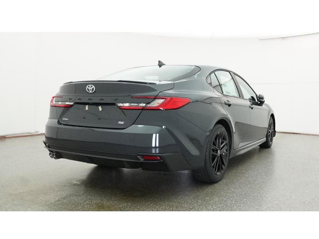 New 2026 Toyota Camry SE FWD image 31