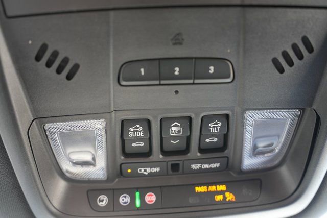 Used 2024 Buick Enclave Avenir image 34