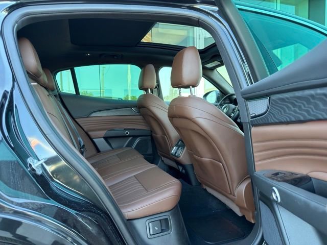 Used 2023 Maserati Grecale GT image 8