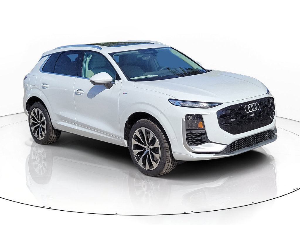 New 2026 Audi Q3 quattro 2.0T