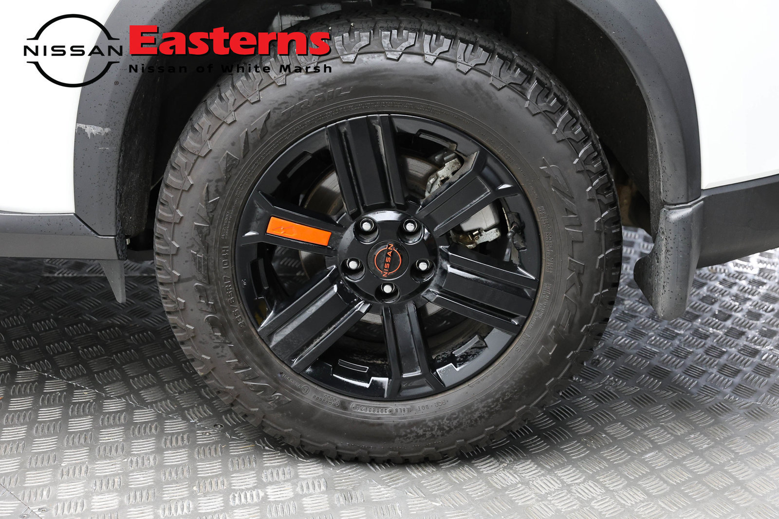 Used 2025 Nissan Rogue SV AWD/4WD image 8