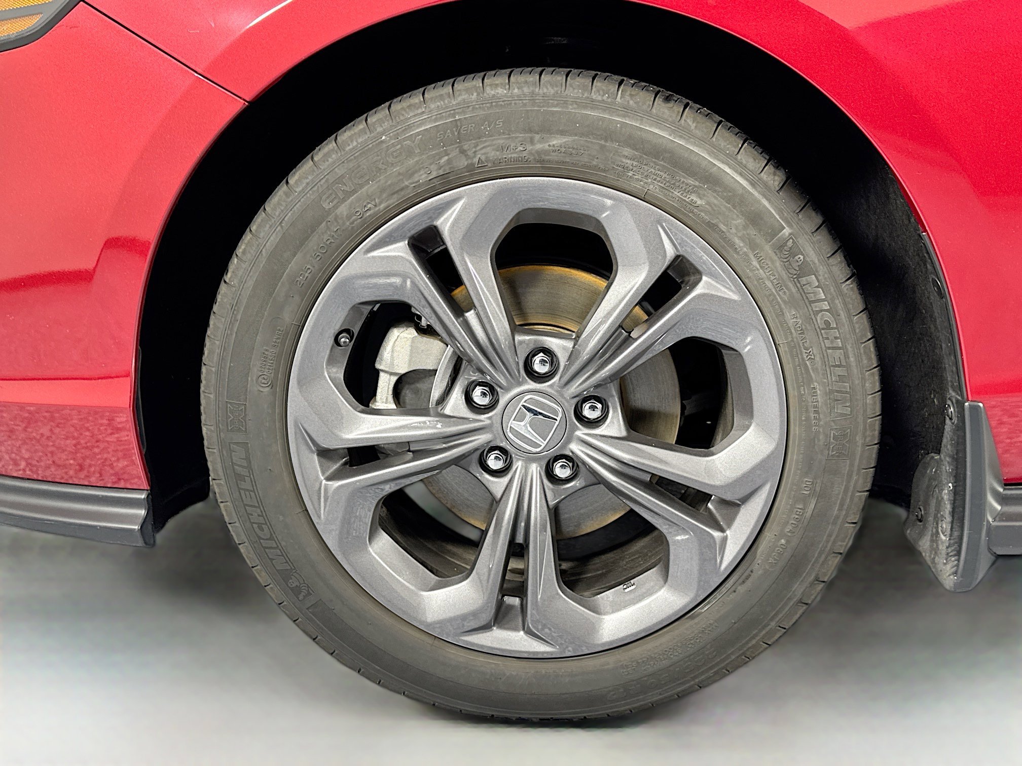 Certified 2023 Honda Accord EX image 30