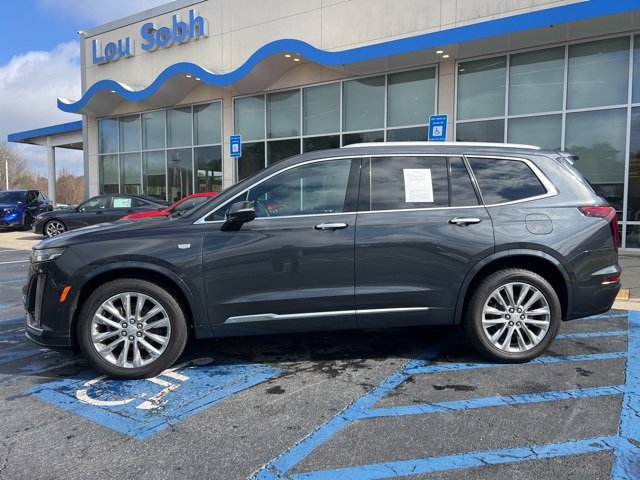 Used 2022 Cadillac XT6 Premium Luxury w/ Technology Package image 10