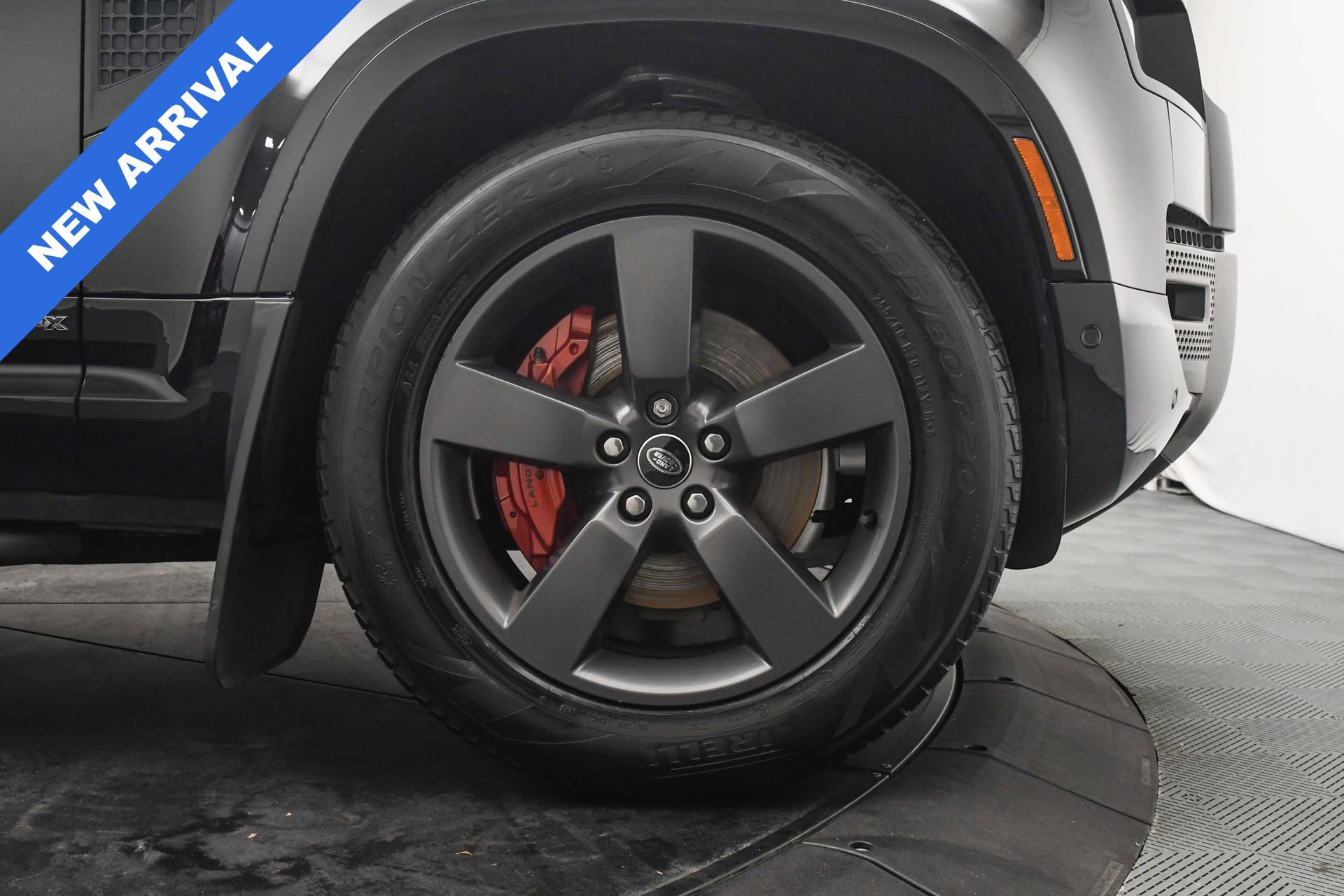 Used 2023 Land Rover Defender 130 X image 33