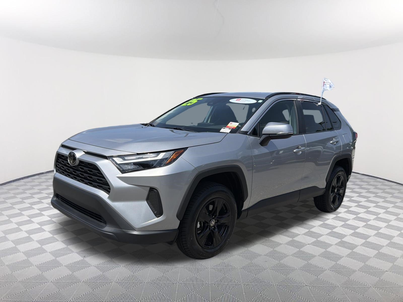 Certified 2025 Toyota RAV4 XLE FWD image 3