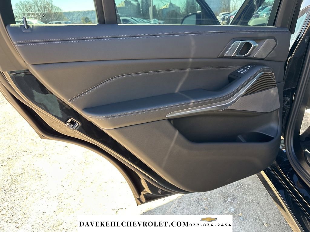 Used 2026 BMW X7 M60i AWD/4WD image 18