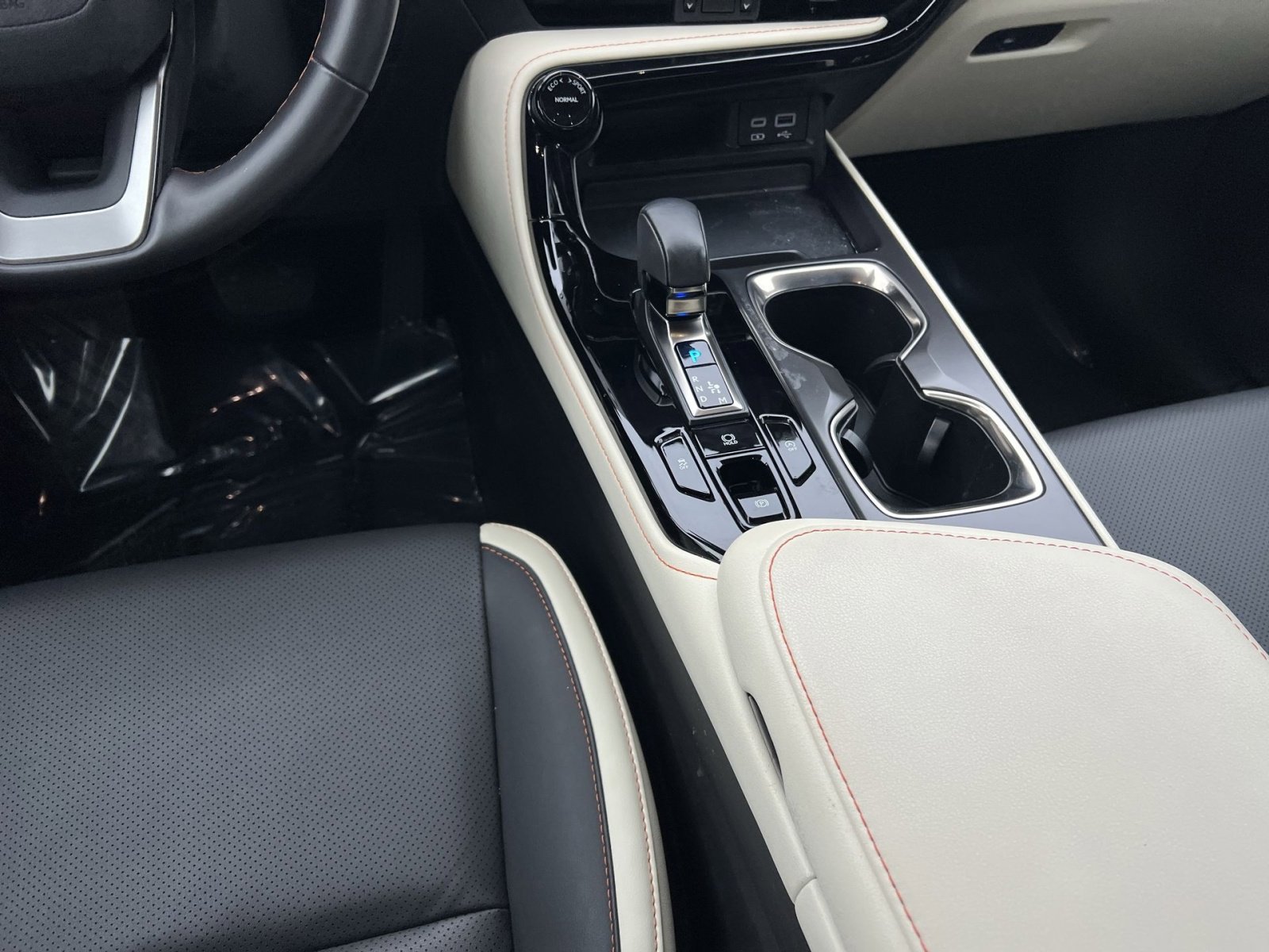 Used 2024 Lexus NX 250 FWD image 22