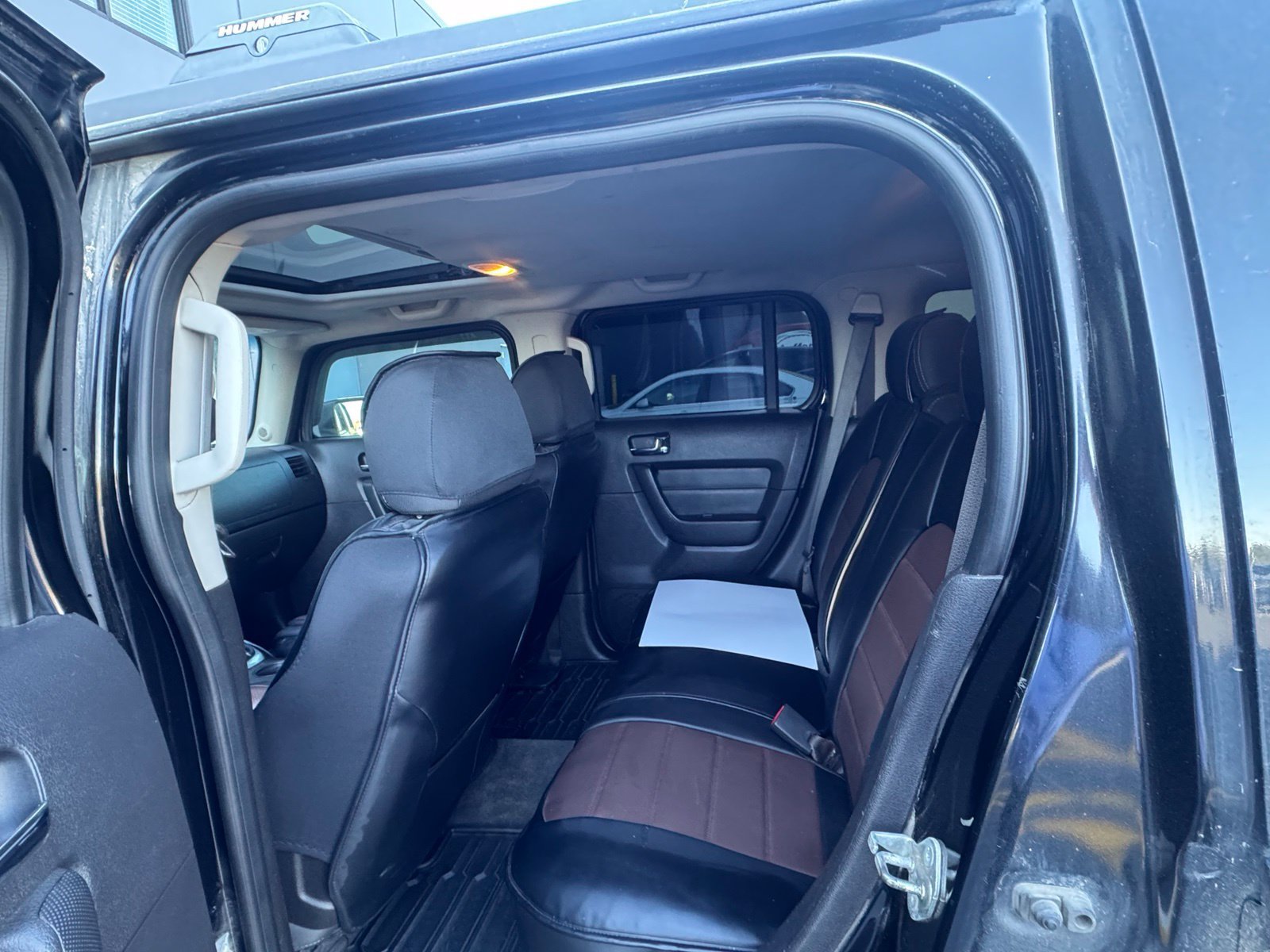 Used 2007 HUMMER H3 AWD/4WD image 7