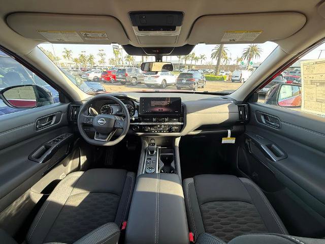 New 2026 Nissan Pathfinder SV image 14