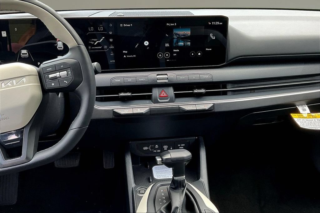 New 2026 Kia K4 GT-Line w/ GT-Line Premium Package FWD image 6