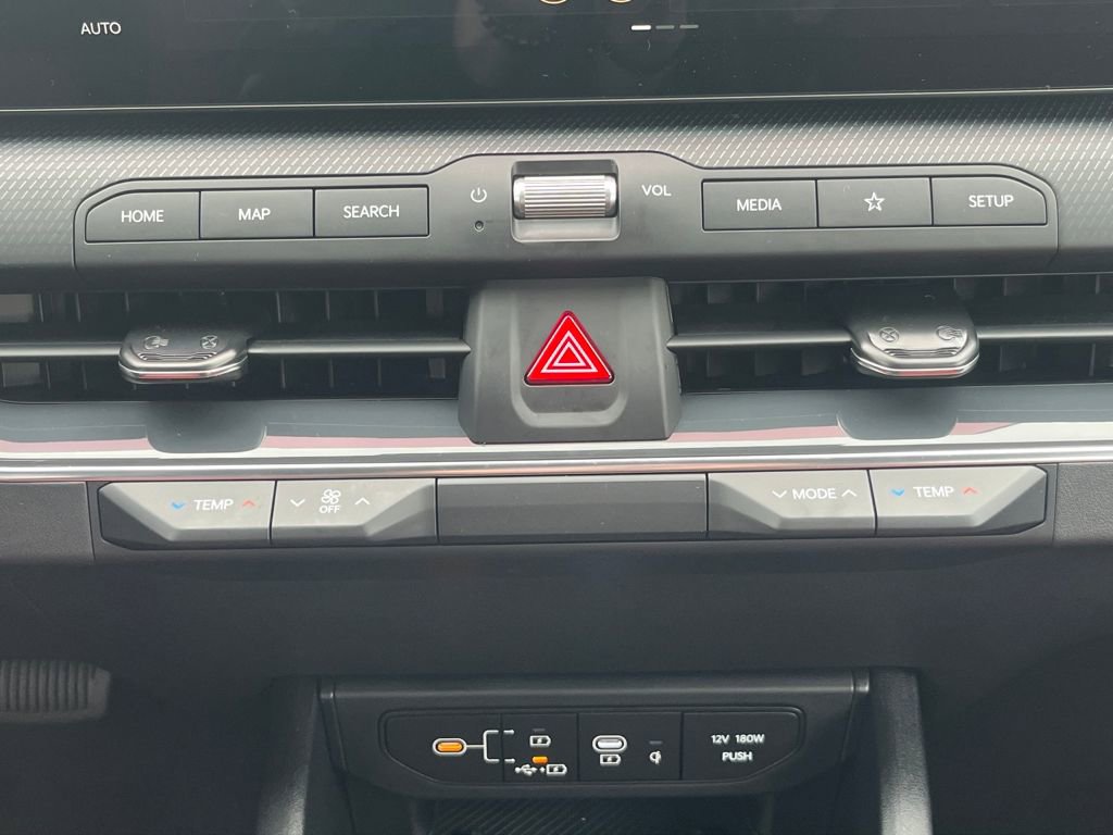 New 2025 Kia K4 GT-Line w/ GT-Line Premium Package image 30