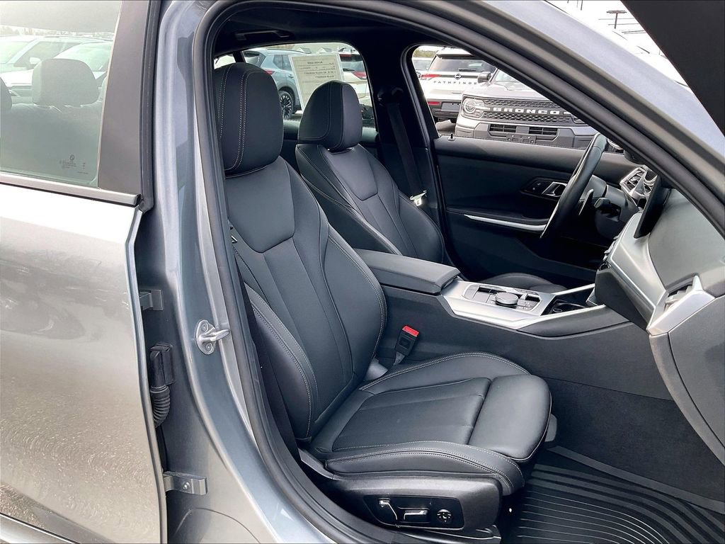 Used 2024 BMW M340i xDrive w/ Premium Package image 10