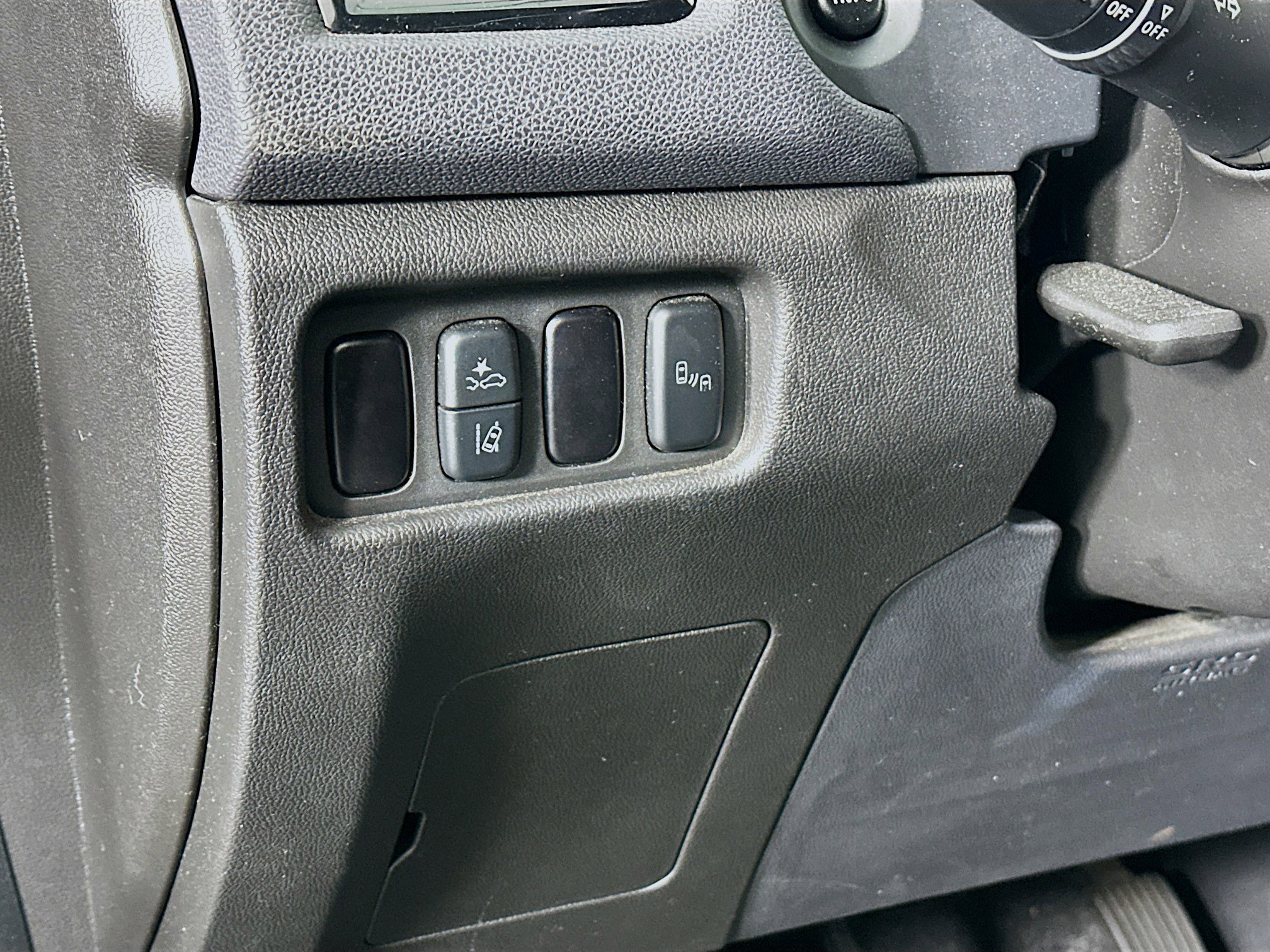 Used 2024 Mitsubishi Outlander Sport SE image 17