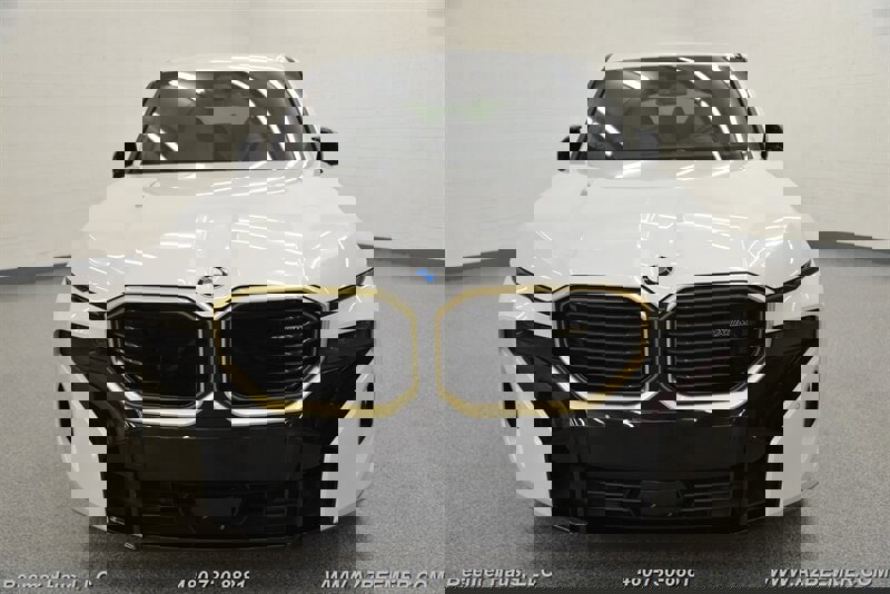 Used 2024 BMW XM image 5