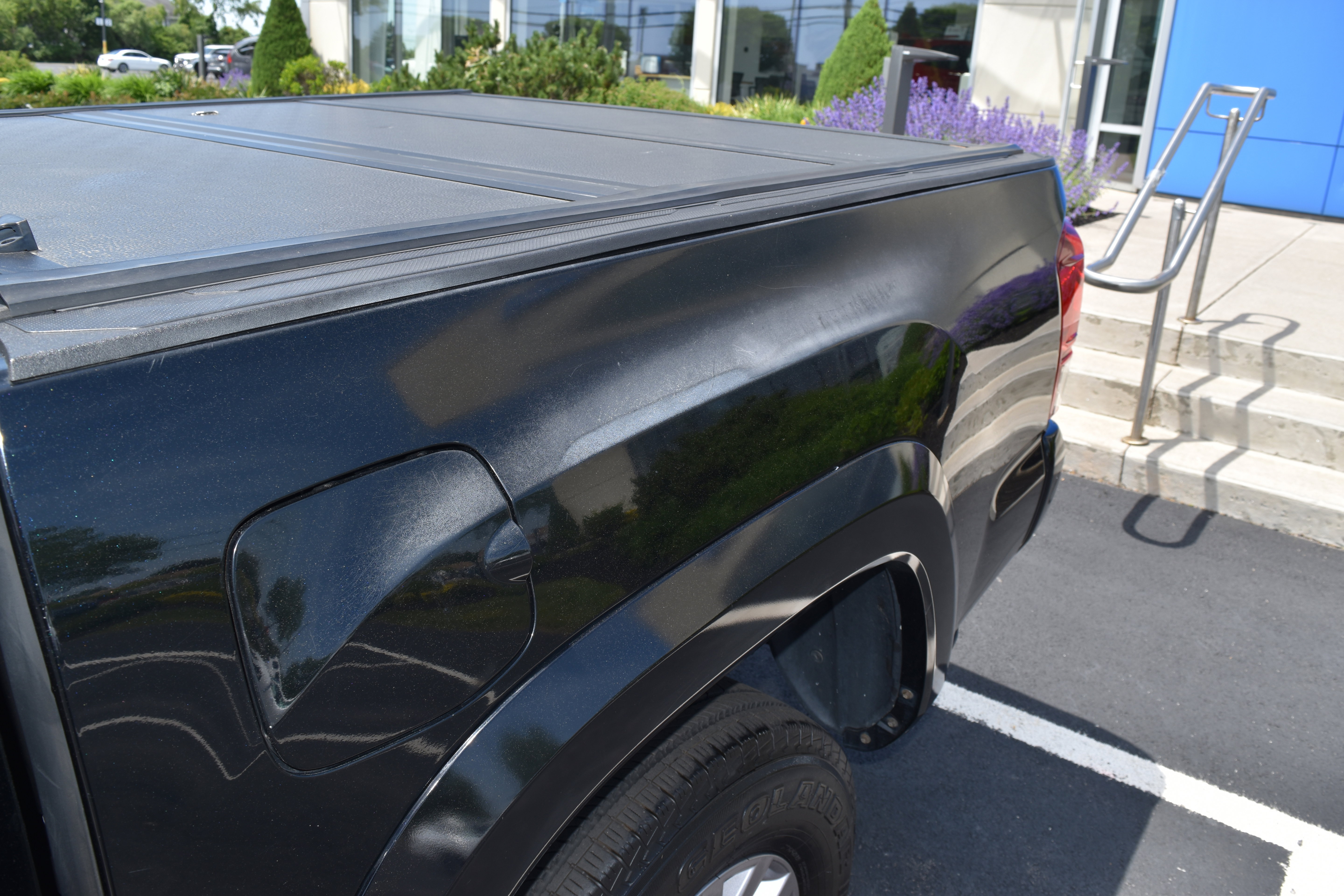 Used 2018 Toyota Tacoma SR5 RWD image 14