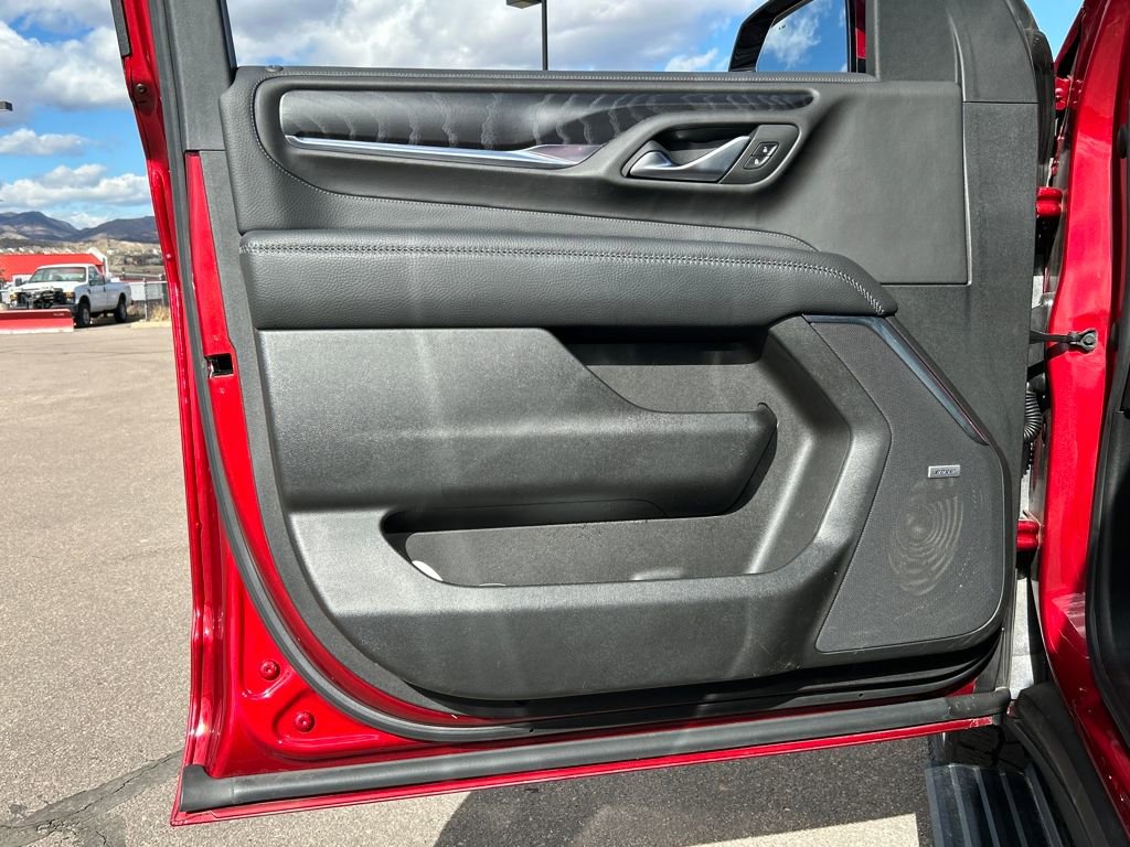 Used 2022 GMC Yukon Denali image 36