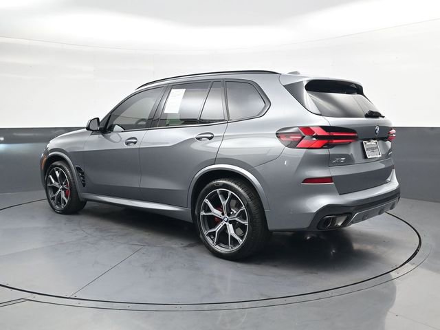 Used 2026 BMW X5 xDrive40i w/ M Sport Package AWD/4WD image 6