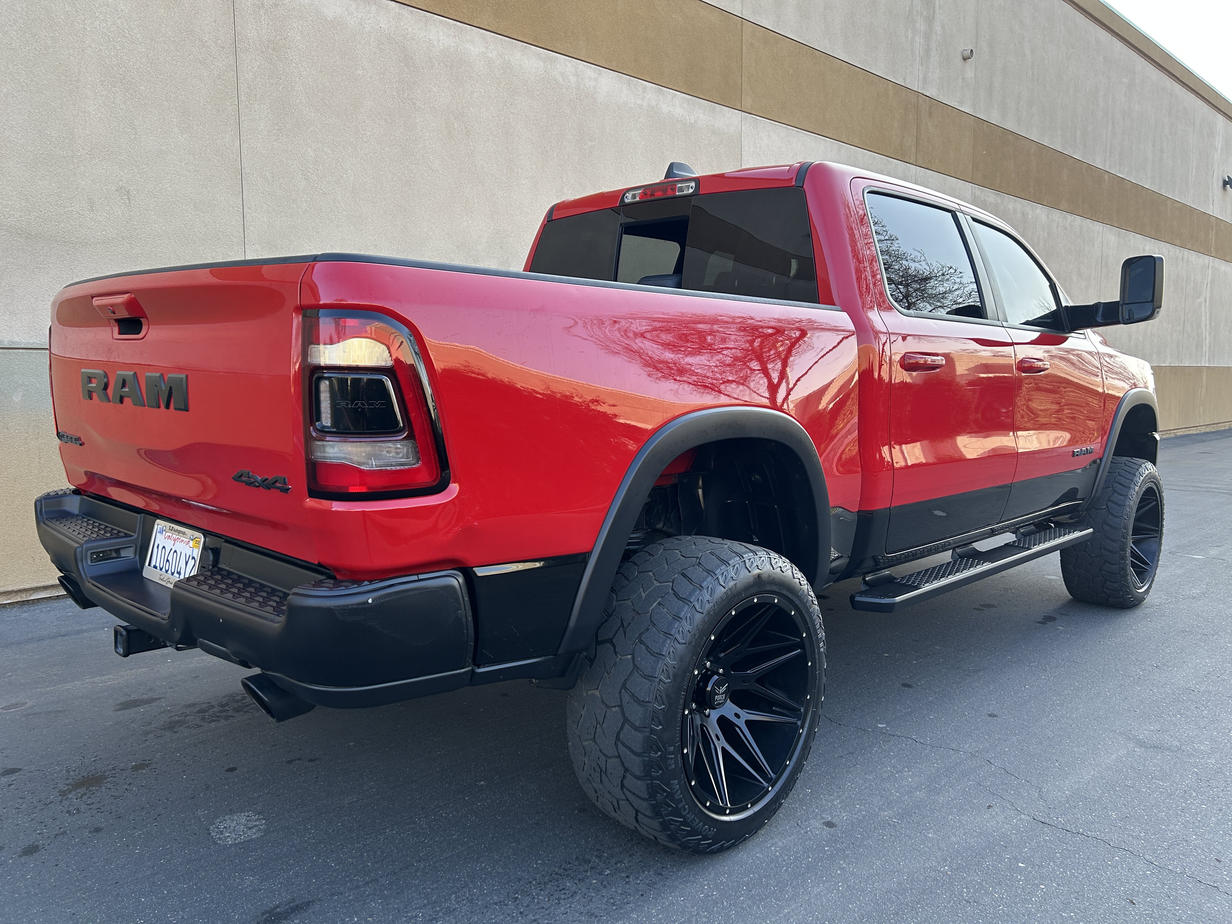 Used 2020 RAM 1500 Rebel w/ Rebel Level 1 Equipment Group AWD/4WD image 8