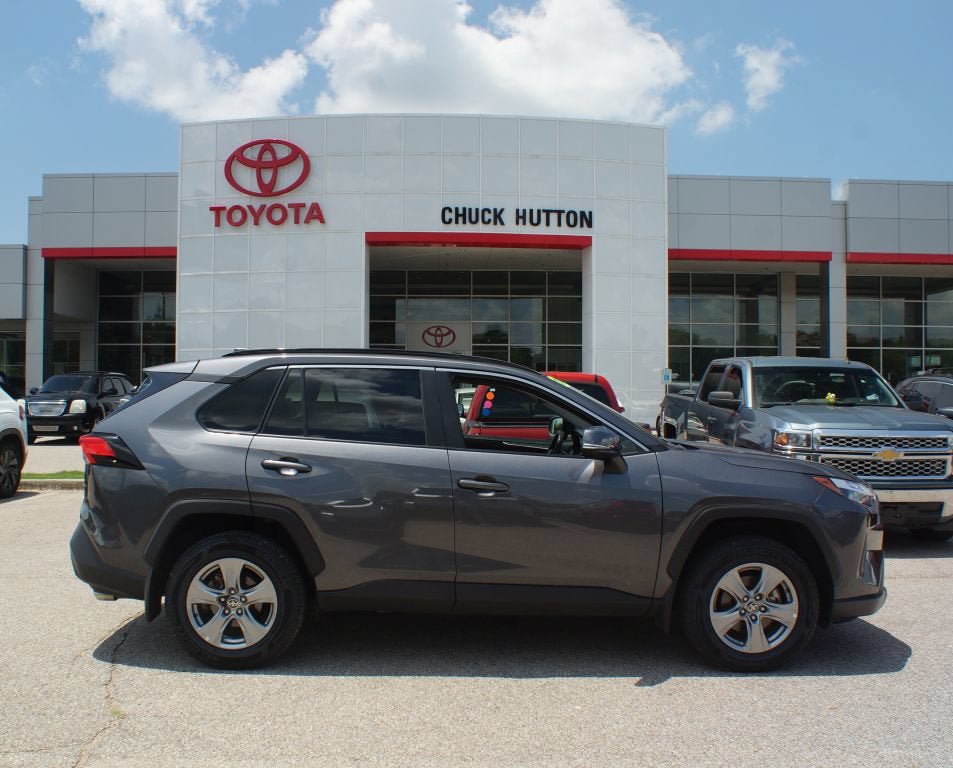 Used 2024 Toyota RAV4 XLE w/ Convenience Package AWD/4WD image 1