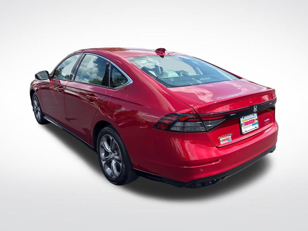 Used 2023 Honda Accord EX-L image 3