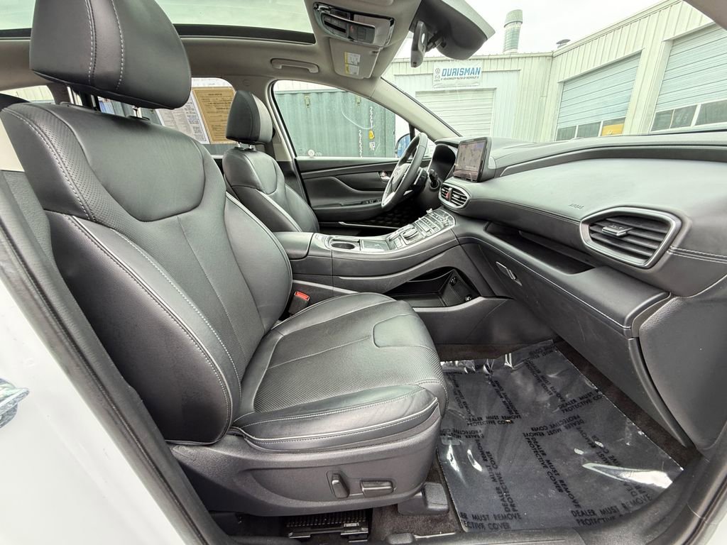Used 2021 Hyundai Santa Fe SEL w/ Convenience + Premium Package AWD/4WD image 26