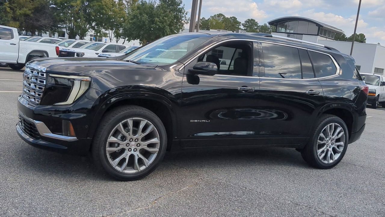 New 2026 GMC Acadia Denali w/ Super Cruise Package image 4