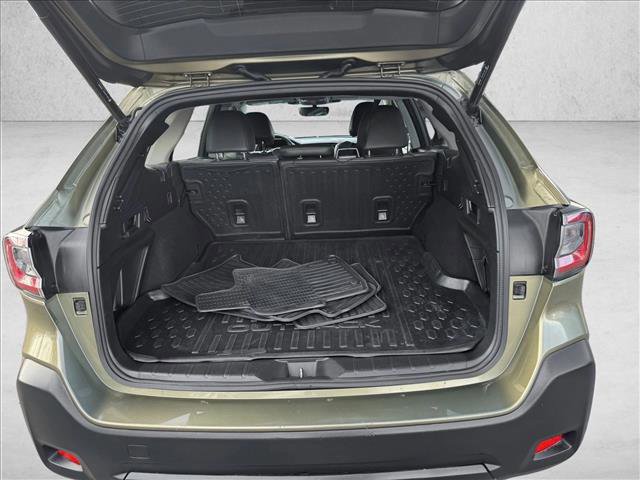 Used 2023 Subaru Outback Onyx Edition AWD/4WD image 9
