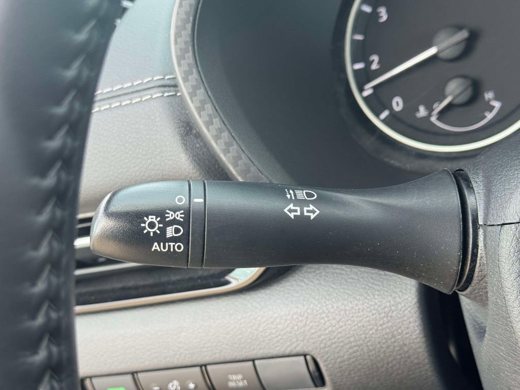 Used 2022 Nissan Sentra SV image 21