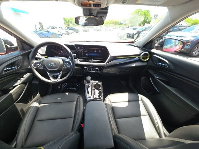 Used 2024 Chevrolet Trax ACTIV w/ Driver Confidence Package FWD image 15