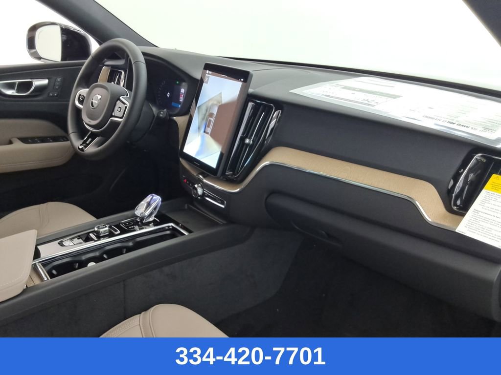 New 2026 Volvo XC60 B5 Plus w/ Protection Package Premier image 24