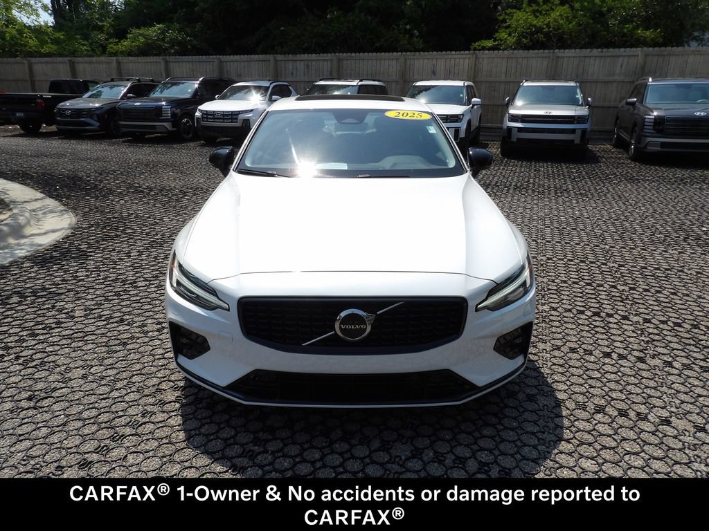 Certified 2025 Volvo S60 B5 Core FWD image 3