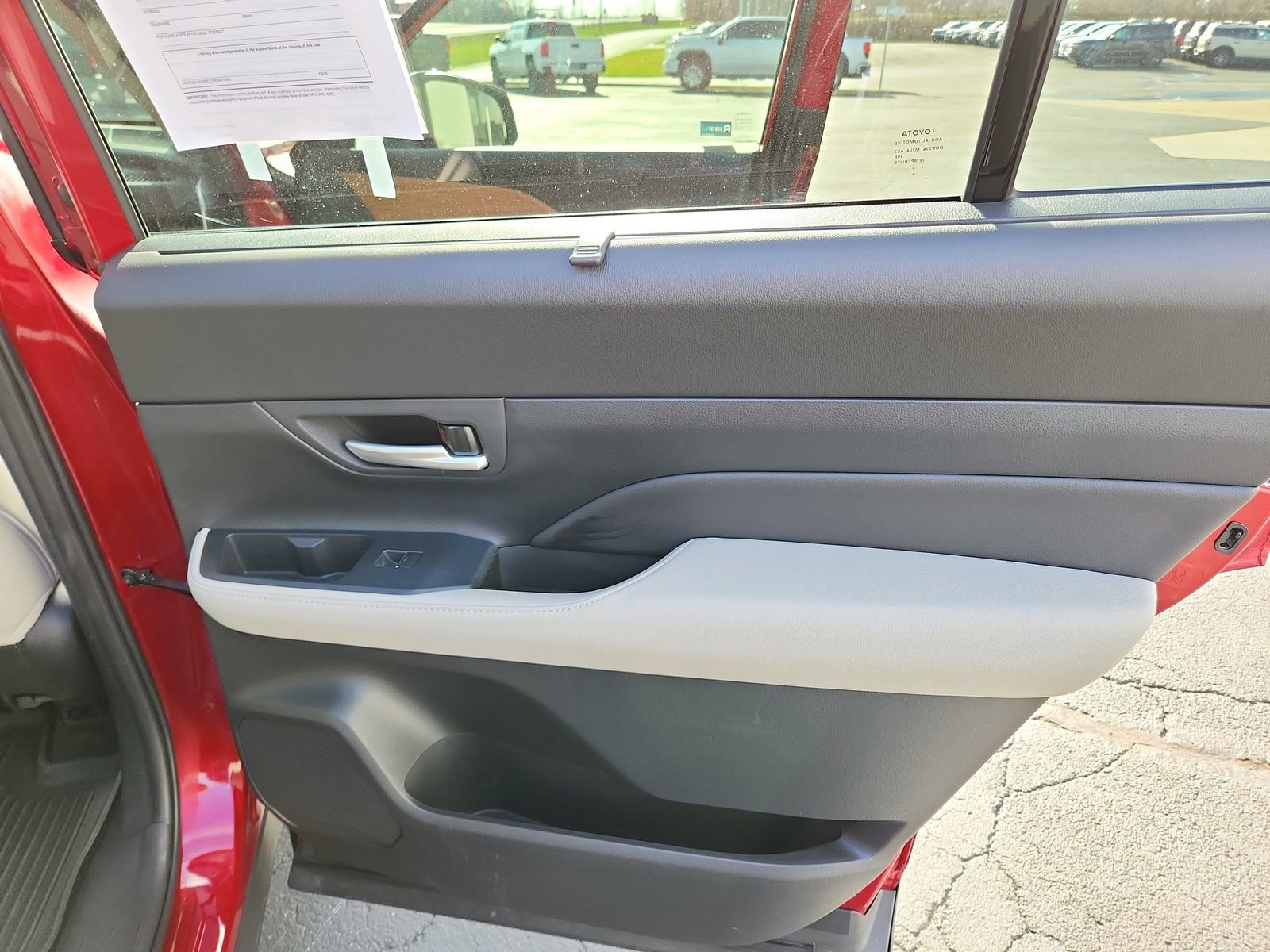 Used 2024 Toyota Grand Highlander Platinum image 29