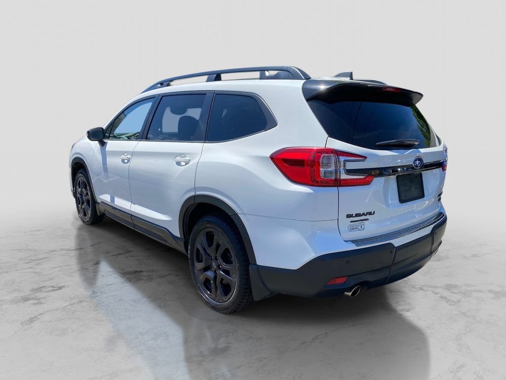 Used 2023 Subaru Ascent Onyx Edition AWD/4WD image 3