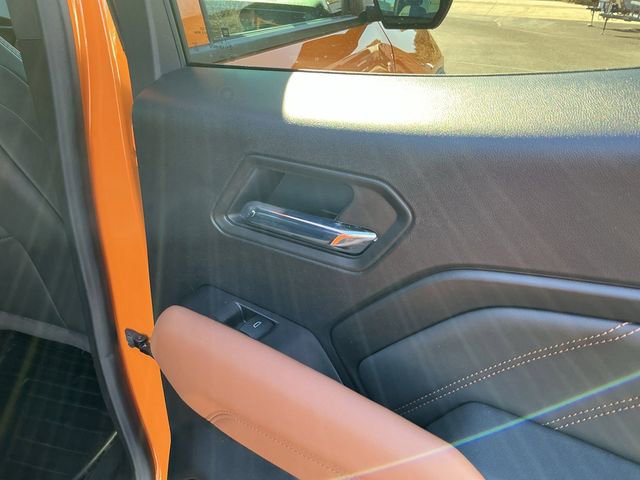 Used 2025 GMC Canyon AT4 w/ Nightfall Edition image 25