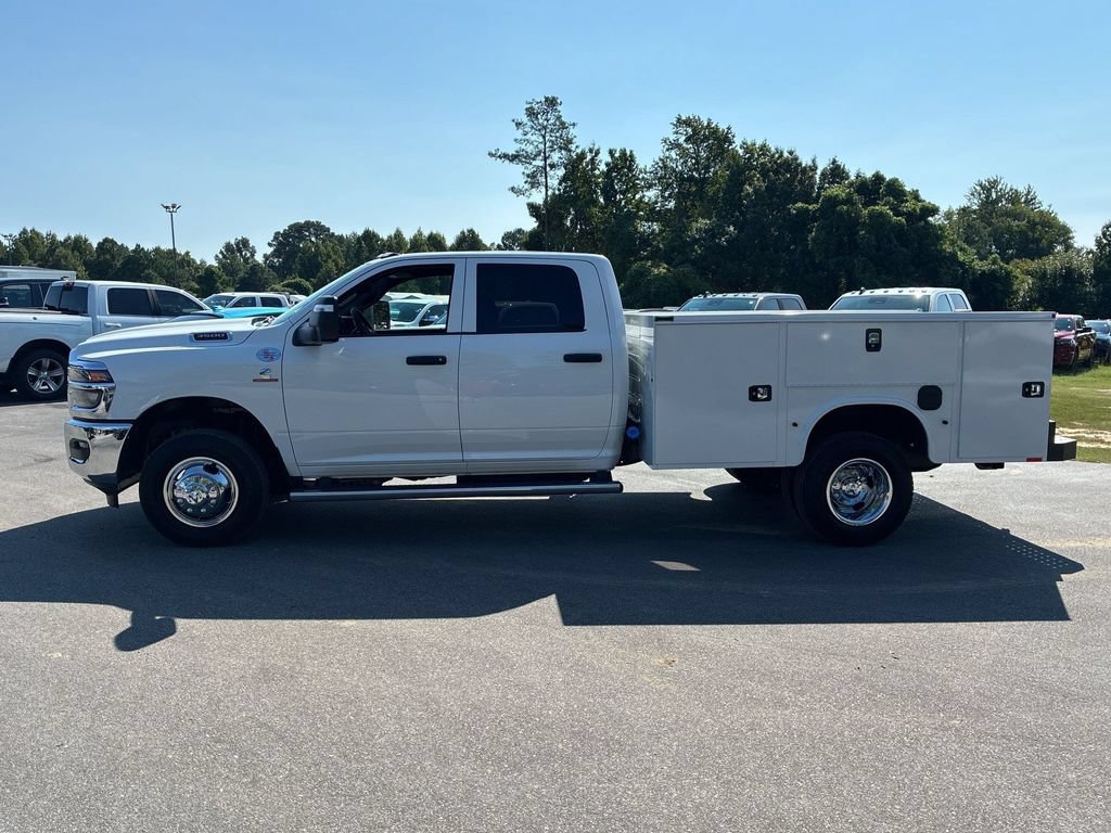 New 2026 RAM 3500 Tradesman w/ Chrome Appearance Group A AWD/4WD image 7