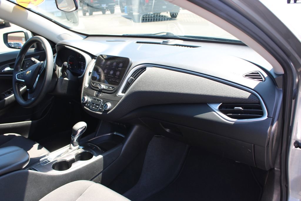 Used 2024 Chevrolet Malibu LT FWD image 27