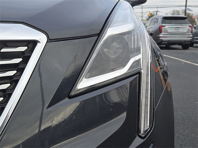 Used 2021 Cadillac XT5 Premium Luxury image 9