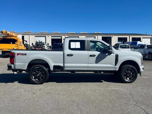 Certified 2025 Ford F250 XL w/ STX Appearance Package image 2