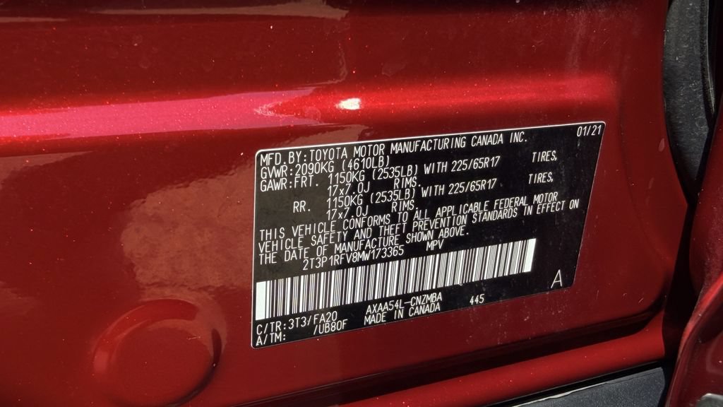 Used 2021 Toyota RAV4 XLE AWD/4WD image 28