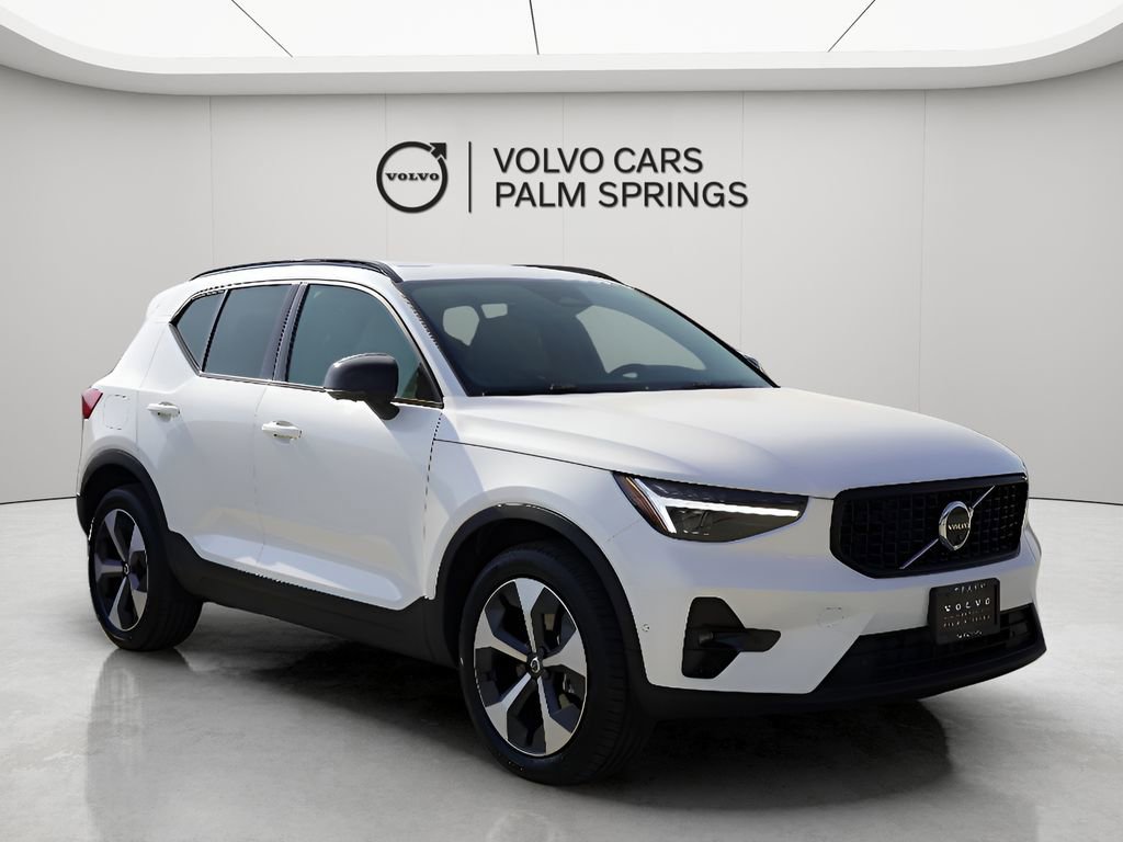 New 2026 Volvo XC40 B5 Plus w/ Protection Package Premier