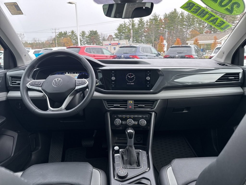 Used 2022 Volkswagen Taos SEL w/ Panoramic Sunroof Package image 30