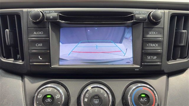 Used 2016 Toyota RAV4 LE image 27