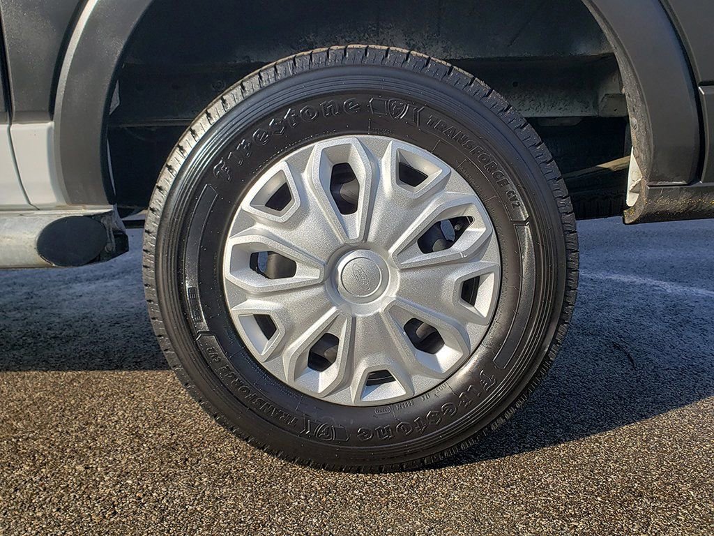 Certified 2022 Ford Transit 250 Low Roof w/ Exterior Upgrade Package image 28