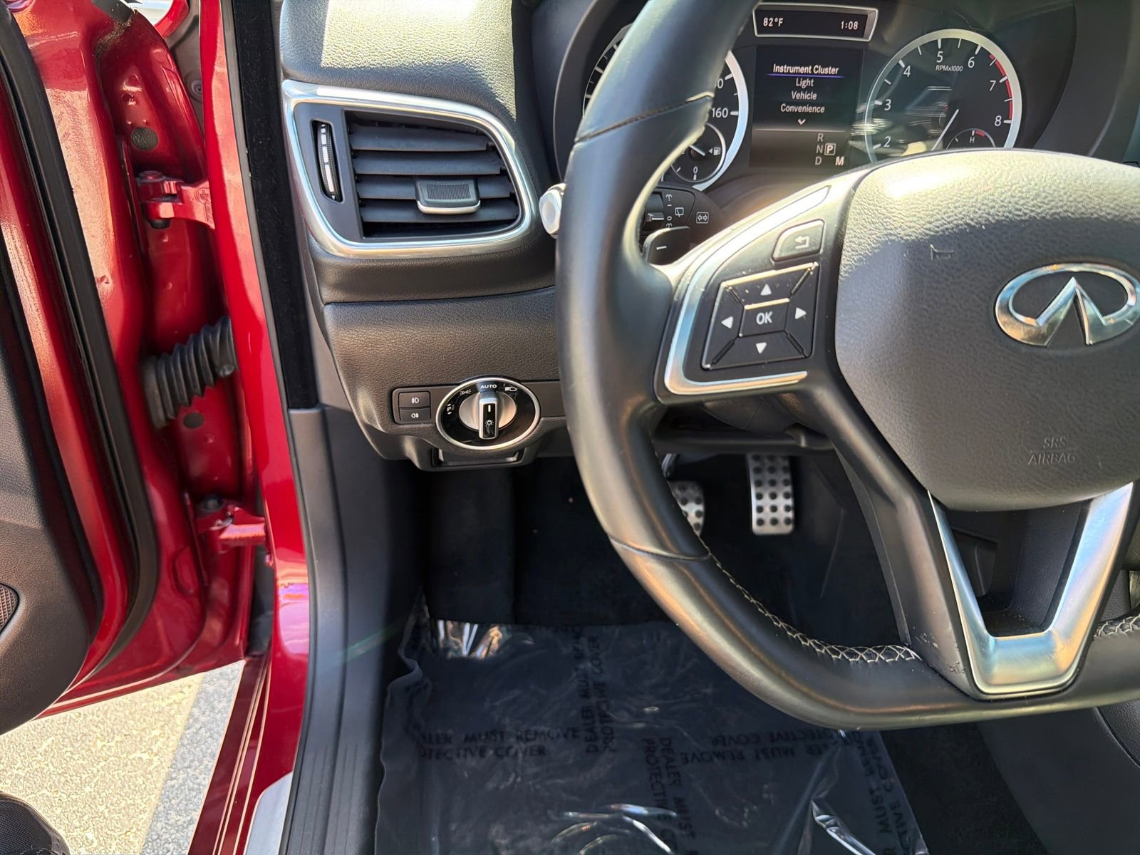 Used 2018 INFINITI QX30 Sport w/ Sport Leather Package image 15