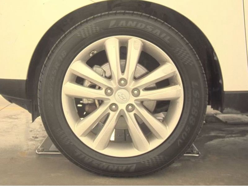 Used 2013 Hyundai Tucson Limited w/ Premium Pkg image 12