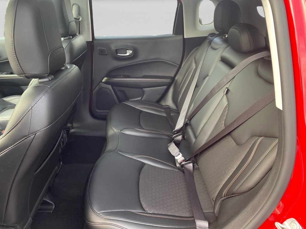 Used 2021 Jeep Compass Latitude w/ Sun and Sound Group FWD image 23